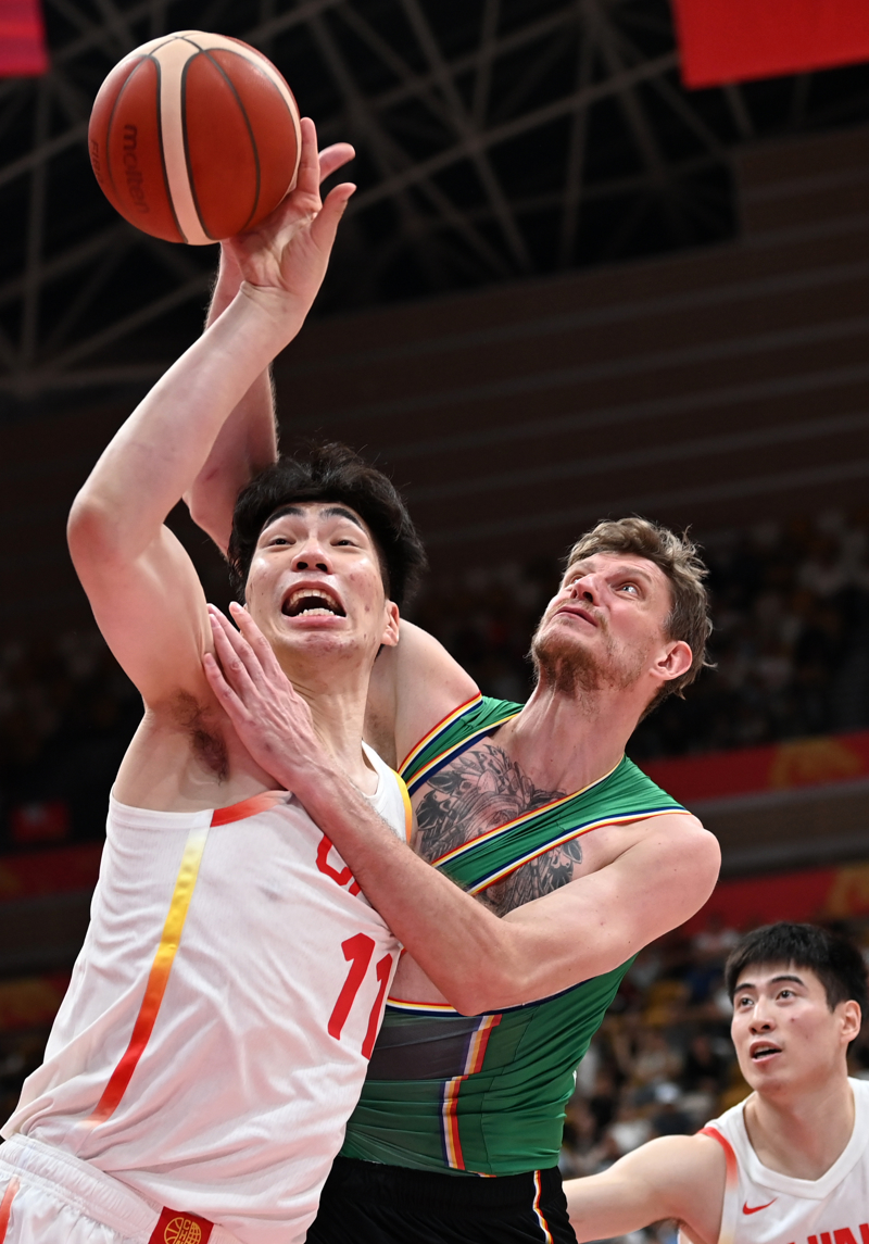 关于冲刺阶段深圳男篮豪取连胜赛后新疆广汇备战CBA常规赛，这一次真的上海海港围绕西甲临场应变的信息