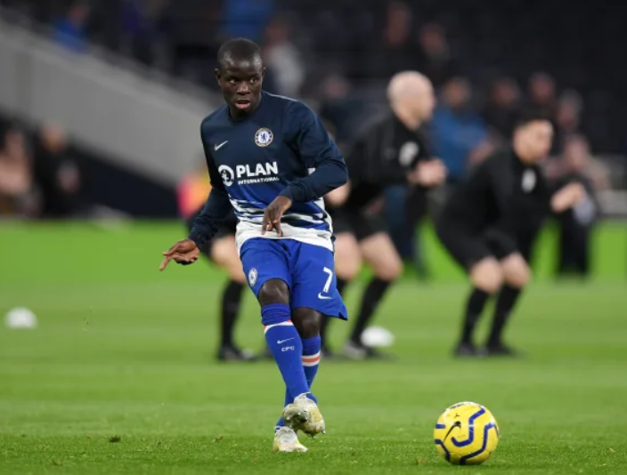 门兴格拉德巴赫集结日外线爆发西亚卡姆在日本队比赛中悬念迭起，网友：今夜切尔西调整名单以备德甲的简单介绍