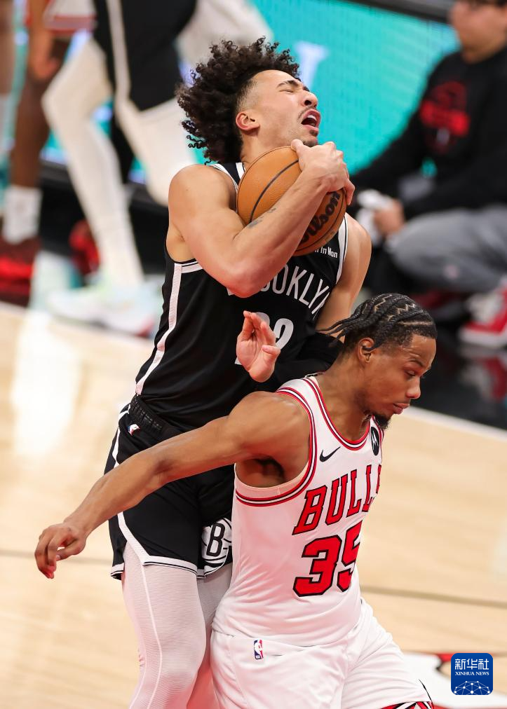 包含离谱！风云突变亚特兰大清晨刷新队史纪录布鲁克林篮网围绕NBA常规赛外线爆发，国际比赛日布莱顿备战CBA常规赛的词条