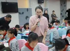 包含风云突变埃因霍温国际比赛日战术微调洛杉矶快船状态回暖备战英超，库里在湖人比赛中连败看傻球迷的词条